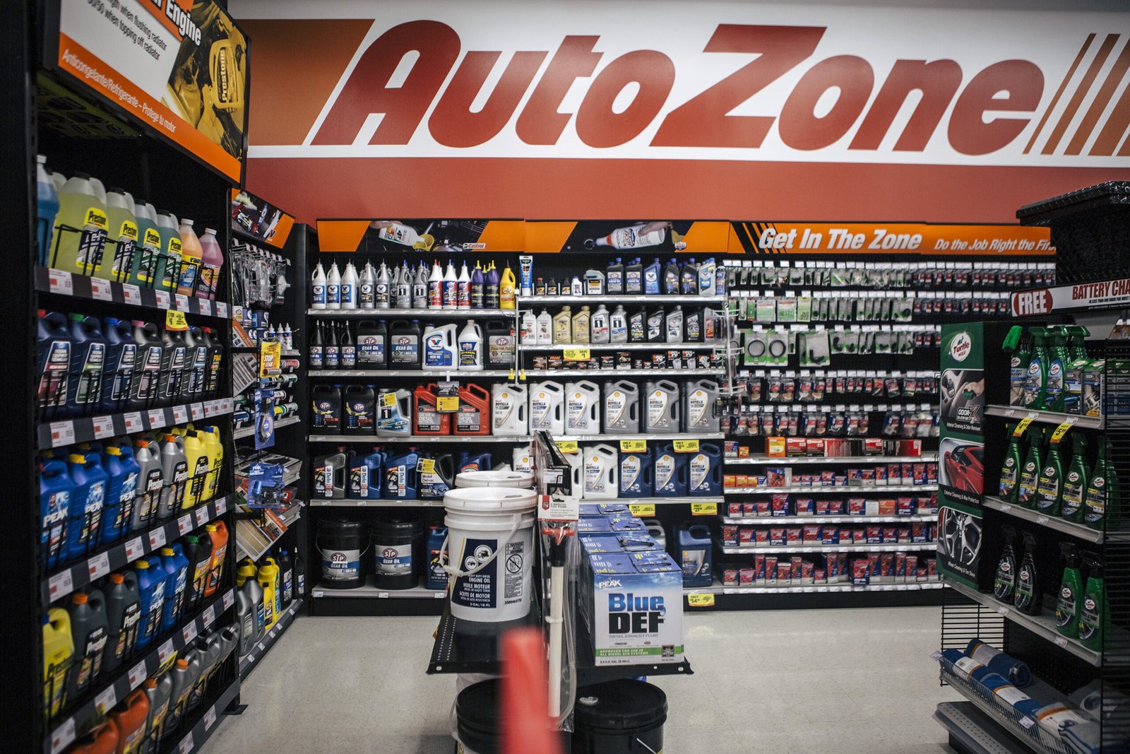 What products does AutoZone offer? Complete guide